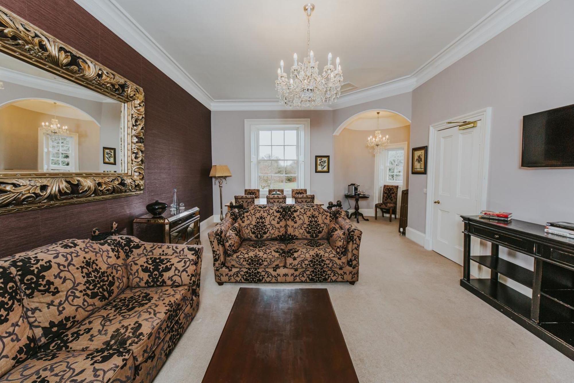 Carberry Tower Mansion House And Estate Guest House Масълбърг Екстериор снимка