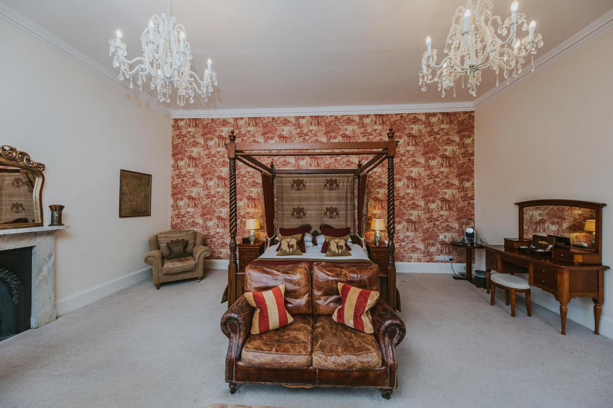 Carberry Tower Mansion House And Estate Guest House Масълбърг Стая снимка