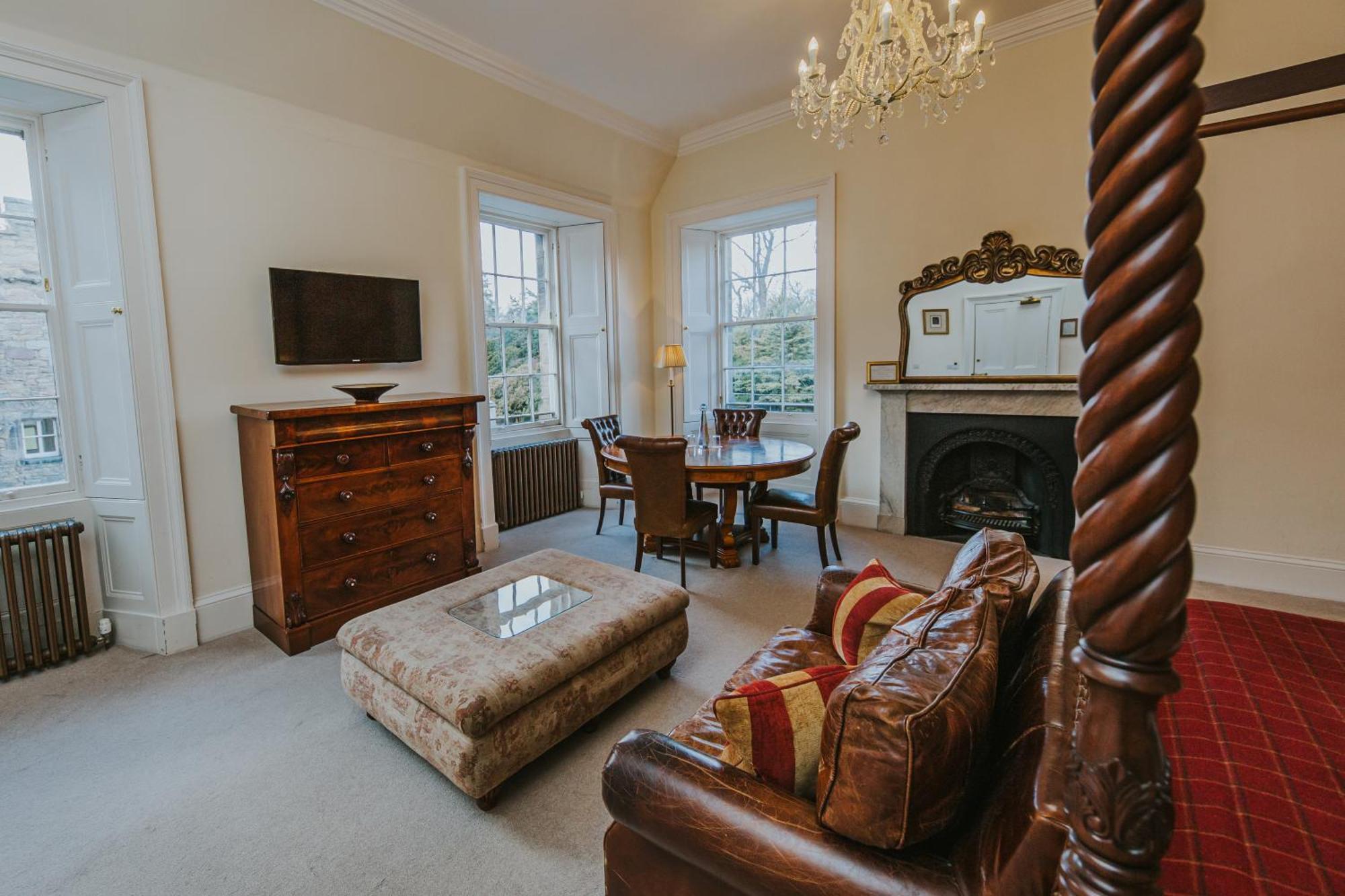 Carberry Tower Mansion House And Estate Guest House Масълбърг Стая снимка