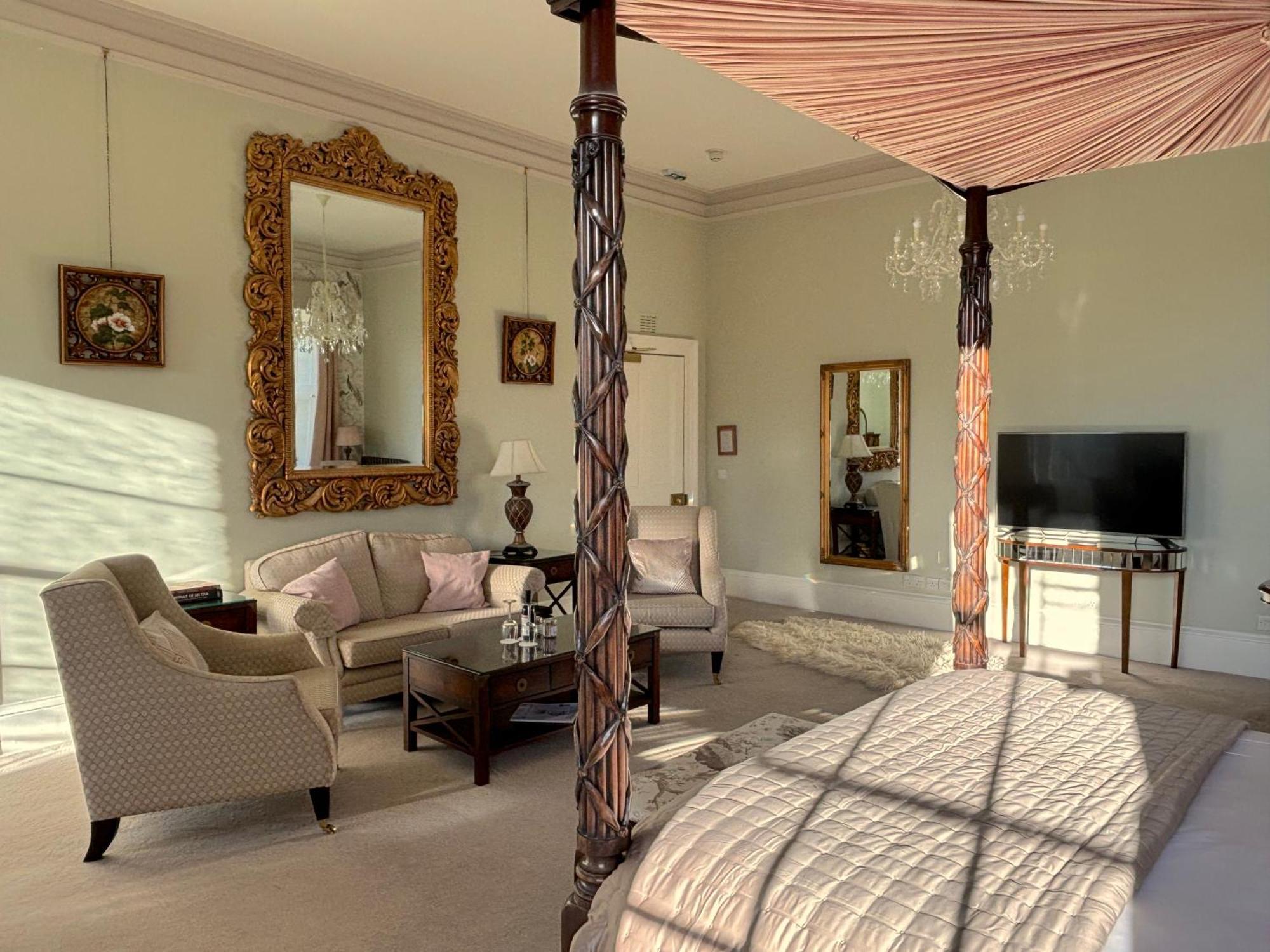 Carberry Tower Mansion House And Estate Guest House Масълбърг Екстериор снимка